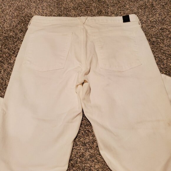 NWT Vince Flare Leg Jeans Optic White 30 - Picture 4 of 8